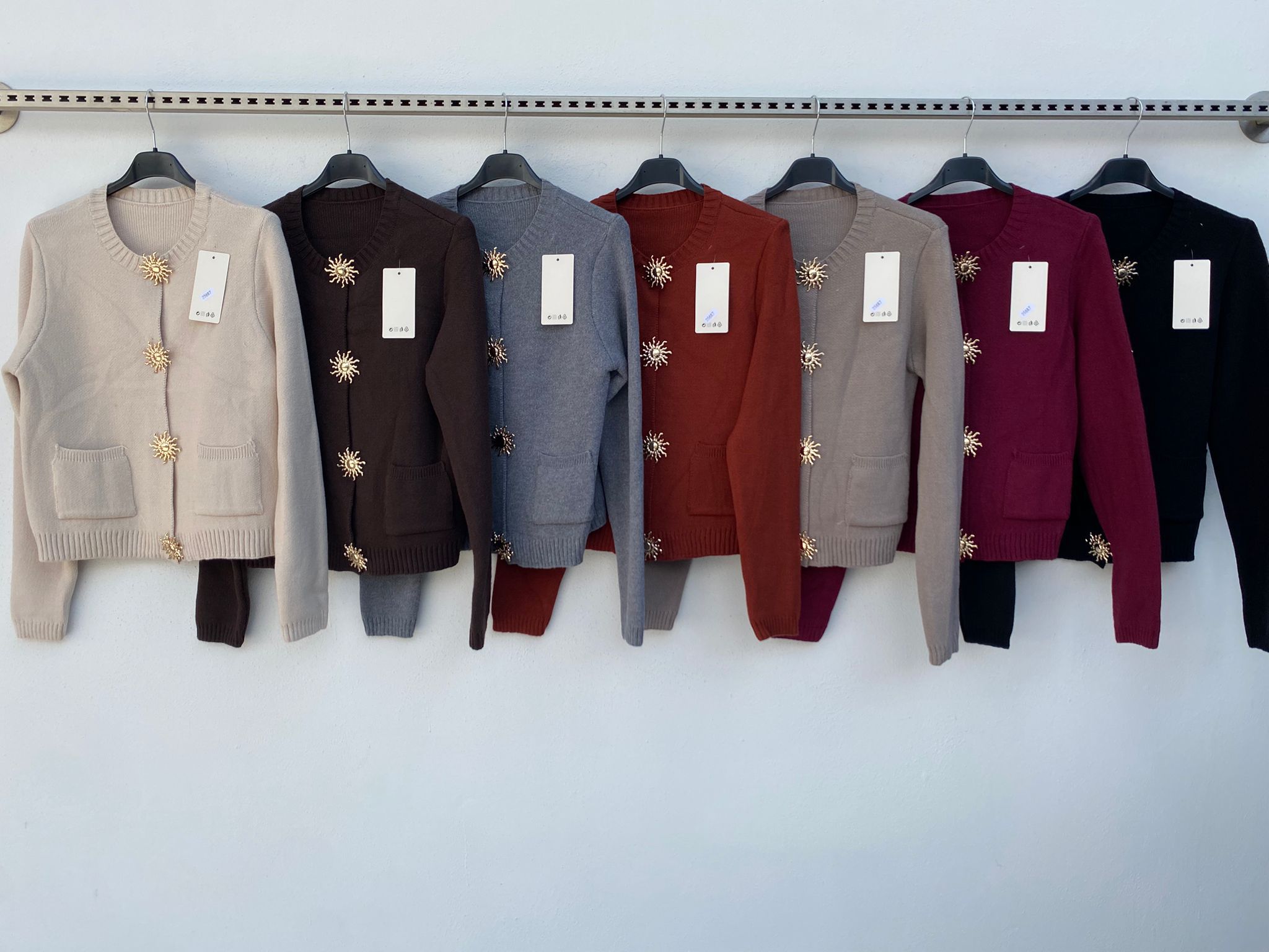 Cardigan Sole