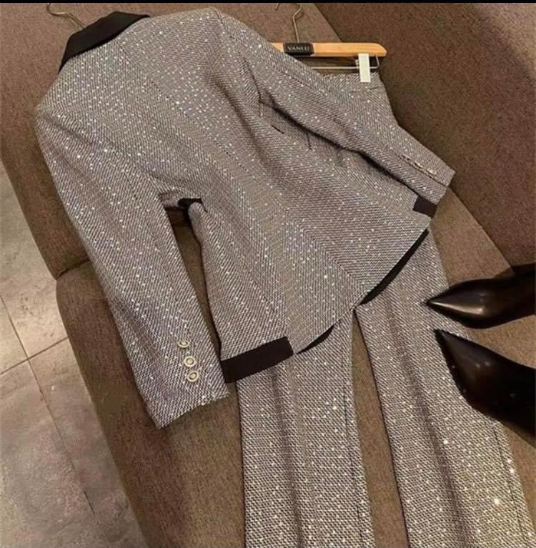 Tailleur Brillante