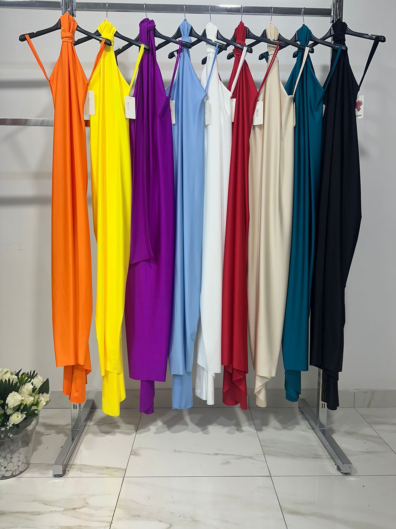 Abito Dallas 9 colori disponibili Super Saldo