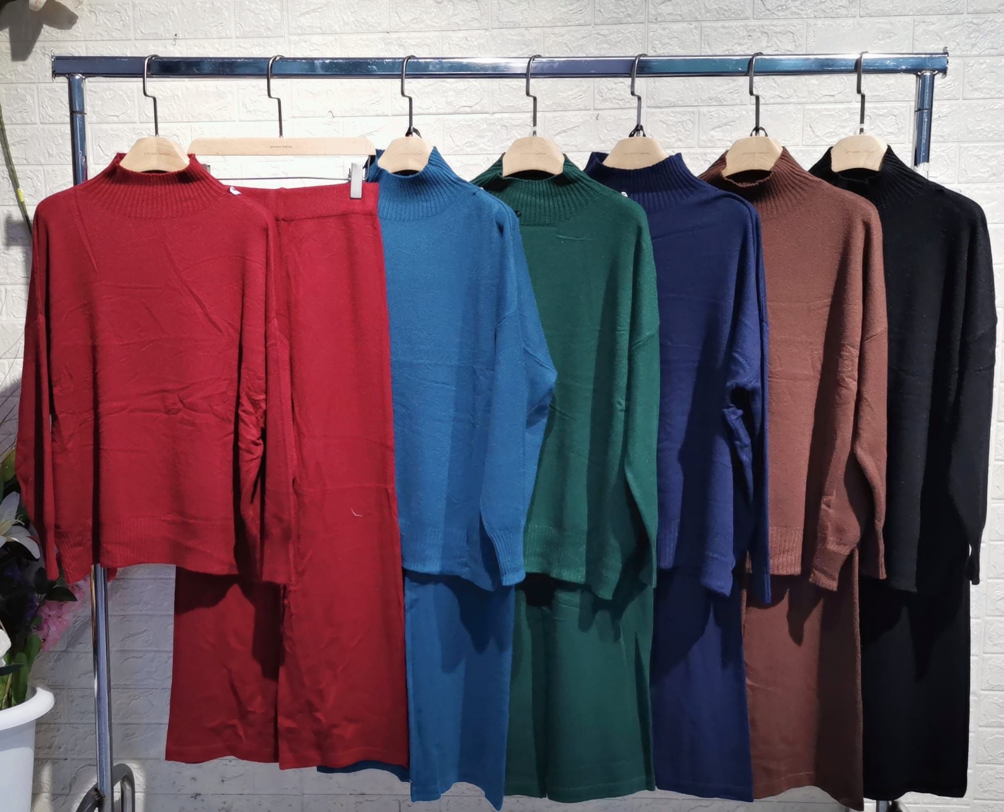 Coordinato Adela ( 12 Colori Disponibili )