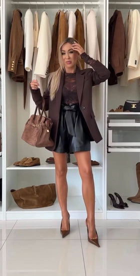 Shorts Nero/Body Nero/Giacca Nero