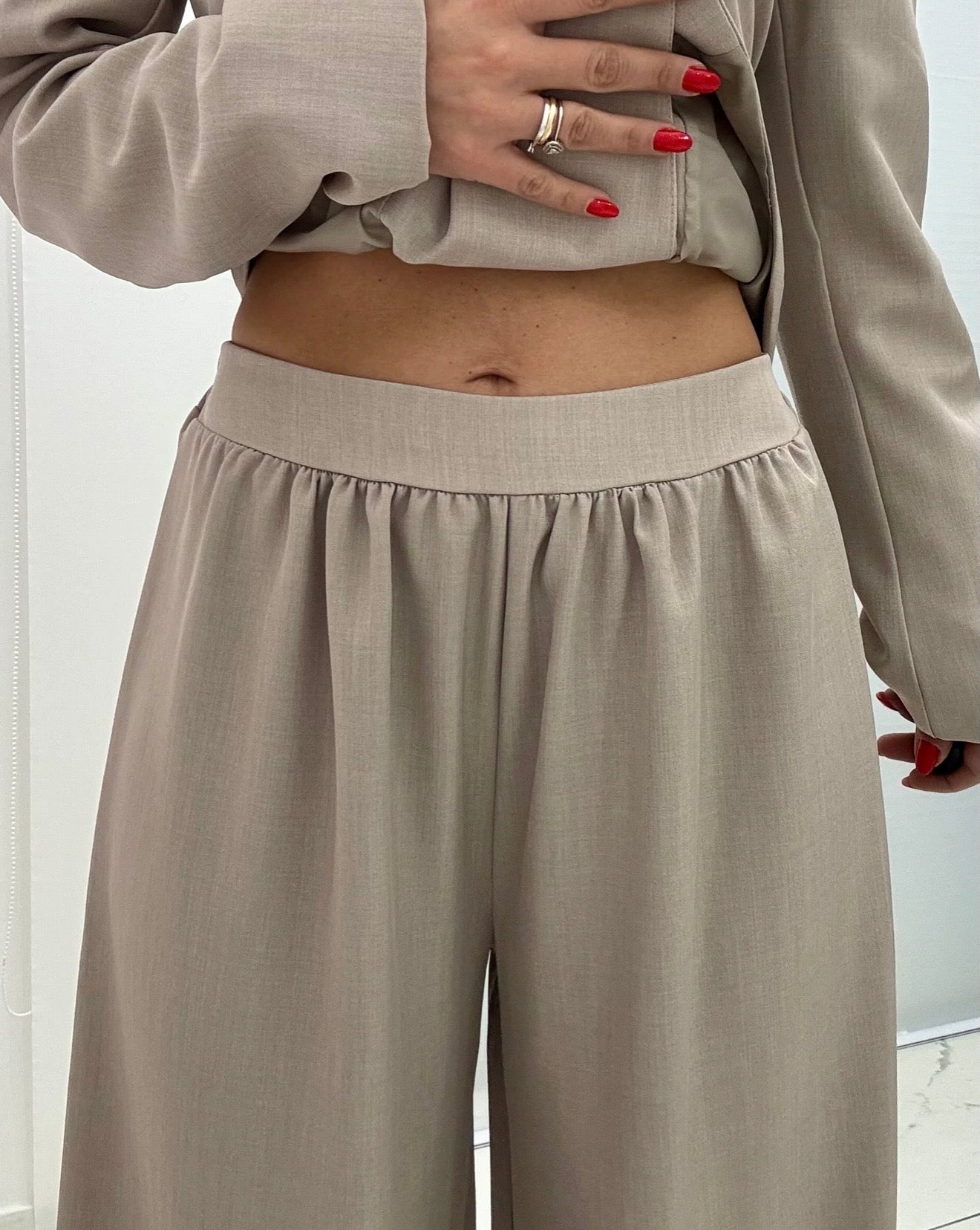Tailleur Dania 7 colori disponibili