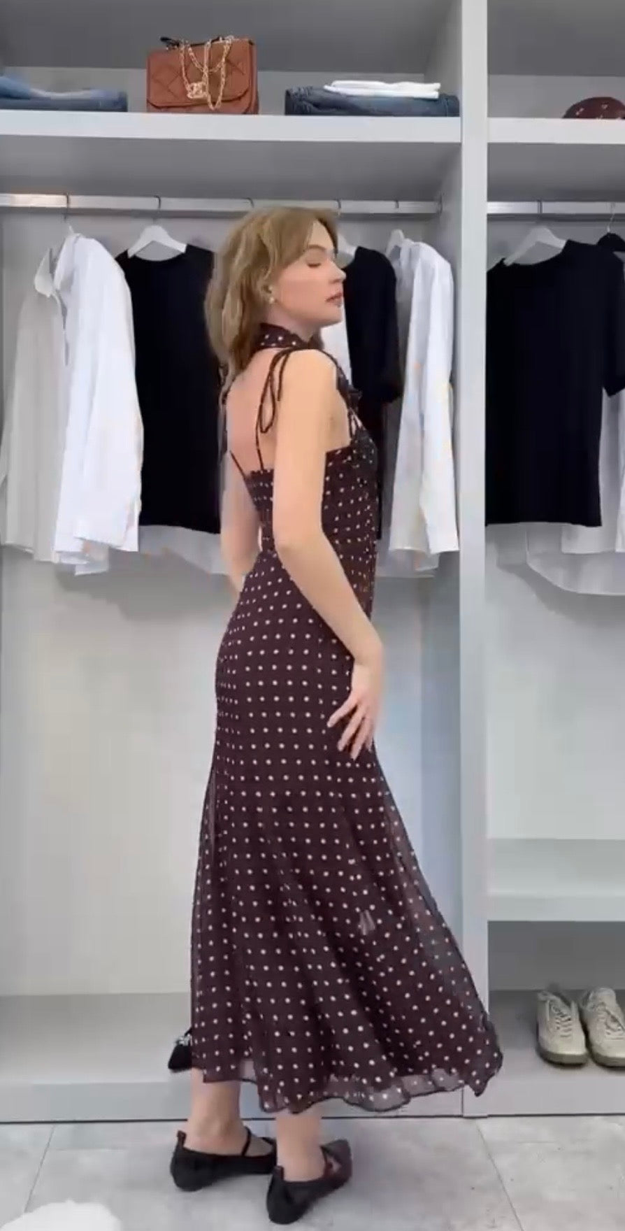 Abito Karol