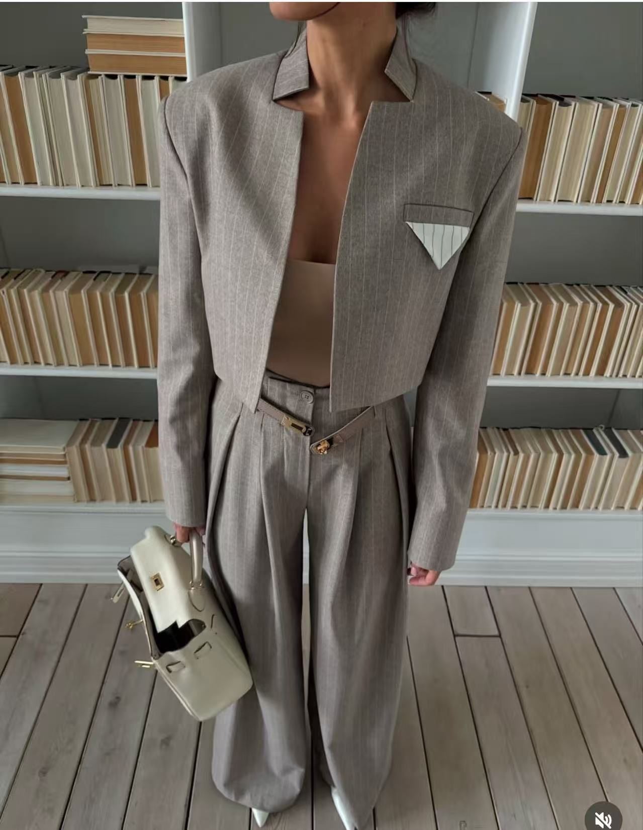 Tailleur Crop Gessato