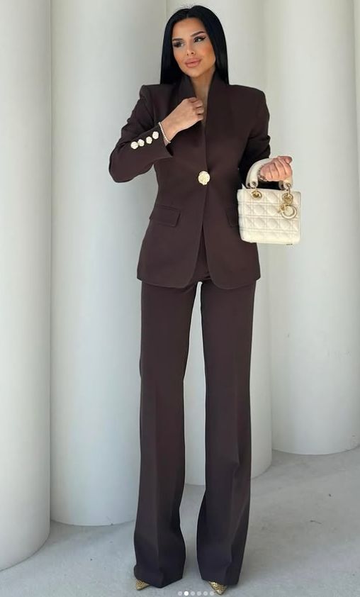 Tailleur Sarah “ Taglia Curvy “