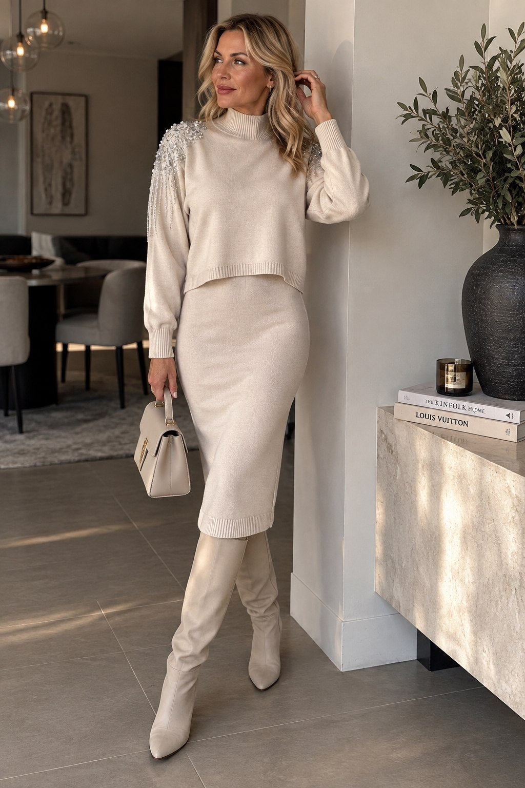BEIGE